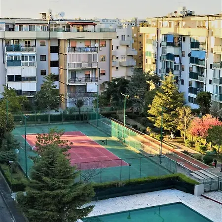 Luxus P4t Family 3 Bedroom With Pool, Tennis Court And Sauna アパート