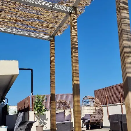 Luxus P4t Family 3 Bedroom With Pool, Tennis Court And Sauna